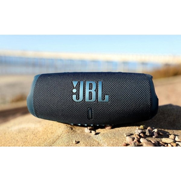 JBL CHARGE 5 - Altavoz Bluetooth portátil con IP67 impermeable y carga USB, color negro - Image 35
