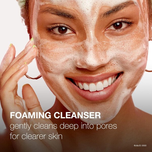 Neutrogena Lavado de acné sin aceite, limpiador facial para combatir el acné con medicina de ácido salicílico, tratamiento para el acné para la cara, no comedogénico, sin residuos, botellas de bomba - Imagen 2