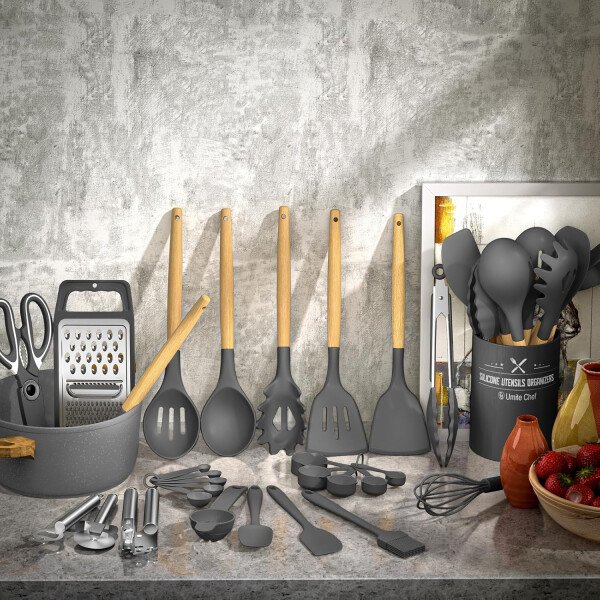 Umite Chef Juego de utensilios de cocina de silicona, 34 piezas resistentes al calor y herramientas con rallador, asas de madera para utensilios de cocina antiadherentes - Image 24