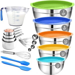 MIKULA Tazones para mezclar, juego de cuencos para mezclar con tapas, 22 tazones grandes de acero inoxidable y tazas medidoras de 13.5 fl oz, cucharas de almacenamiento, cuenco de metal para hornear