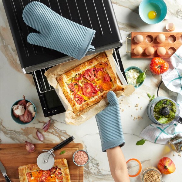 KitchenAid - Juego de guantes de horno de silicona suave acanalada, 7 x 13 pulgadas, color malteada, 2 unidades - Imagen 89