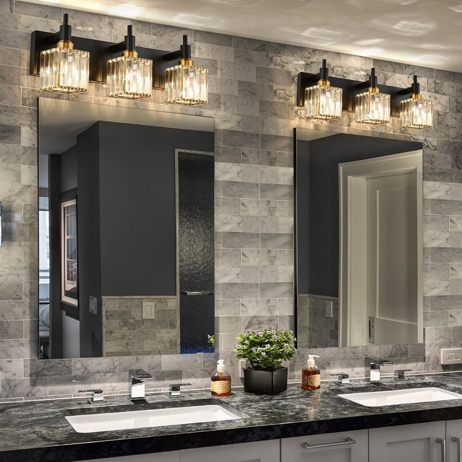 Moderna lámpara de tocador de baño de cristal de 3 luces de latón para pared, sobre espejo, iluminación de tocador negra y dorada para baño, pantalla cuadrada, aplique de pared de latón - Imagen 4