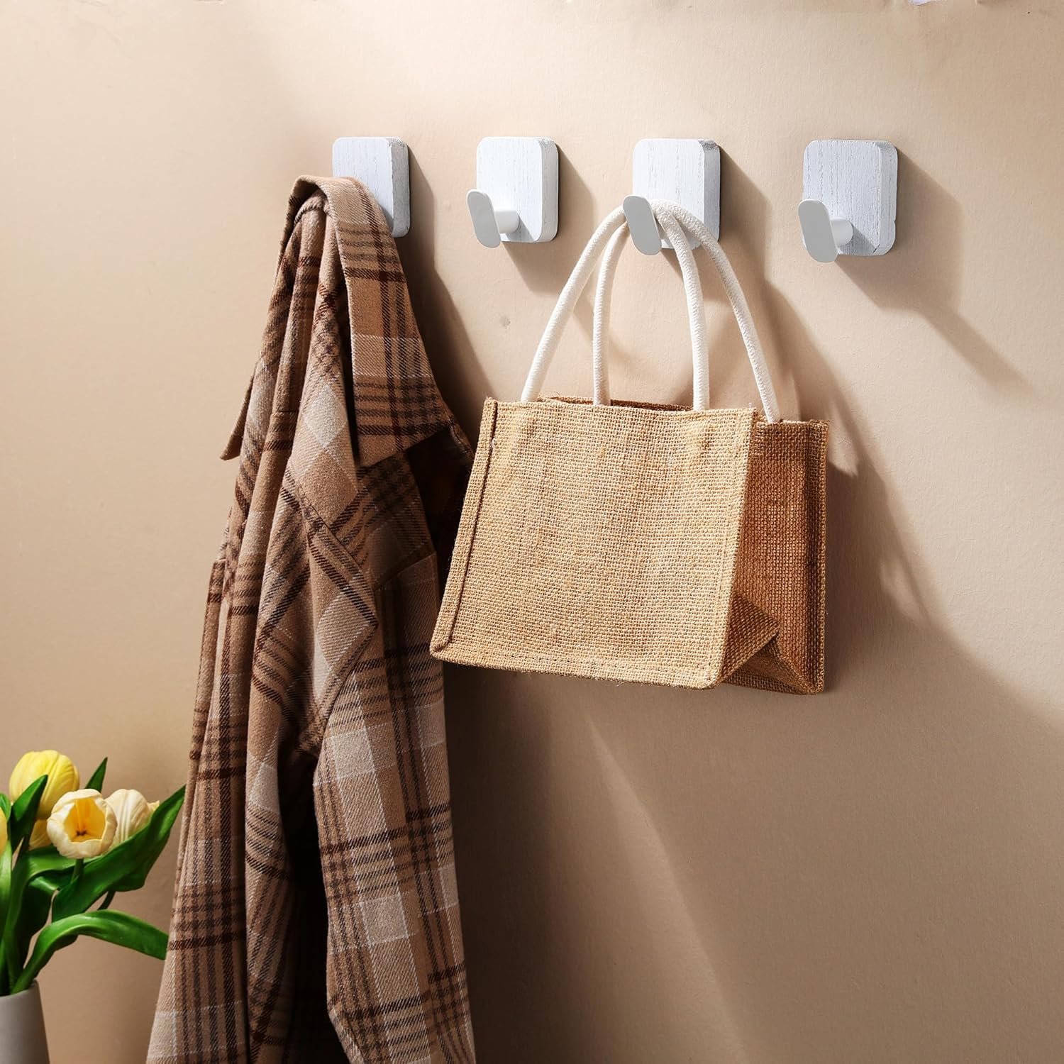 DELITON Ganchos adhesivos – Paquete de 4 ganchos de pared para toallas/abrigos, para baño o cocina (negro mate, acero inoxidable) - Imagen 25