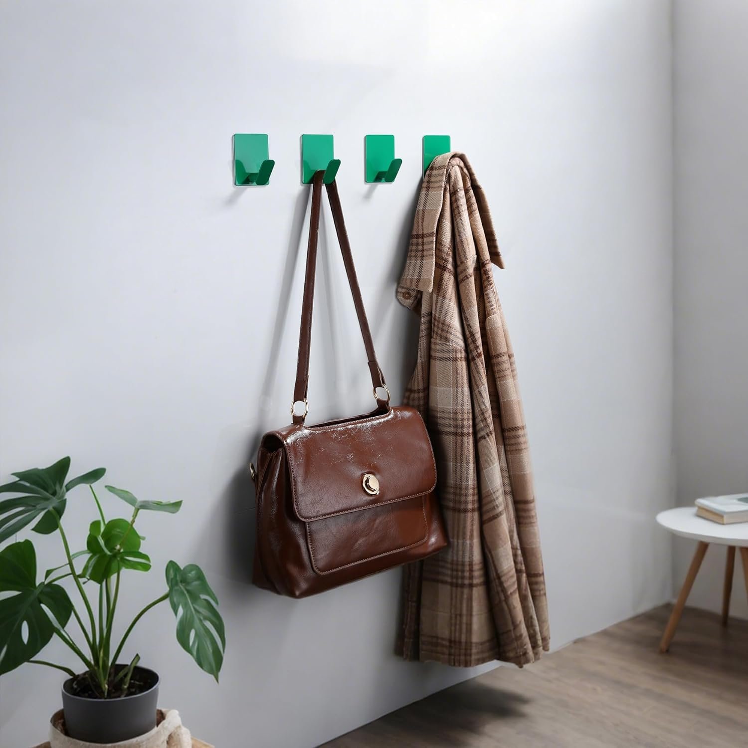 DELITON Ganchos adhesivos – Paquete de 4 ganchos de pared para toallas/abrigos, para baño o cocina (negro mate, acero inoxidable) - Imagen 56