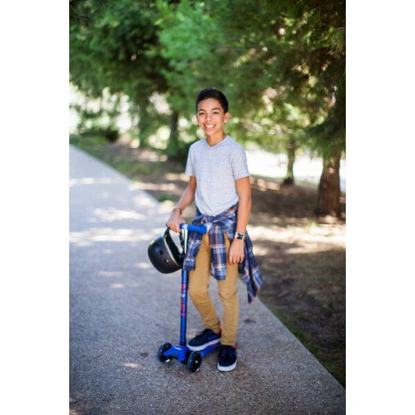 Micro Kickboard - Maxi Deluxe de 3 ruedas, inclinado para conducir, scooter Micro de diseño suizo para niños, de 5 a 12 años - Imagen 38