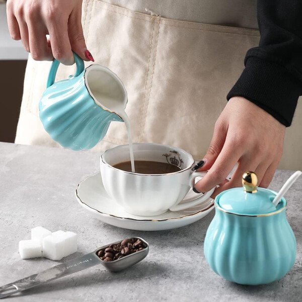 Sweejar Royal Ceramic - Juego de azúcar y crema de cerámica, juego de 3 piezas con jarra de crema, azucarero, juego de azúcar con tapa y cuchara, juego de servicio de café, regalo de boda (blanco) - Image 66