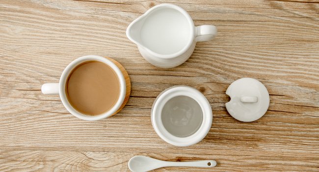 sugar bowl and creamer set