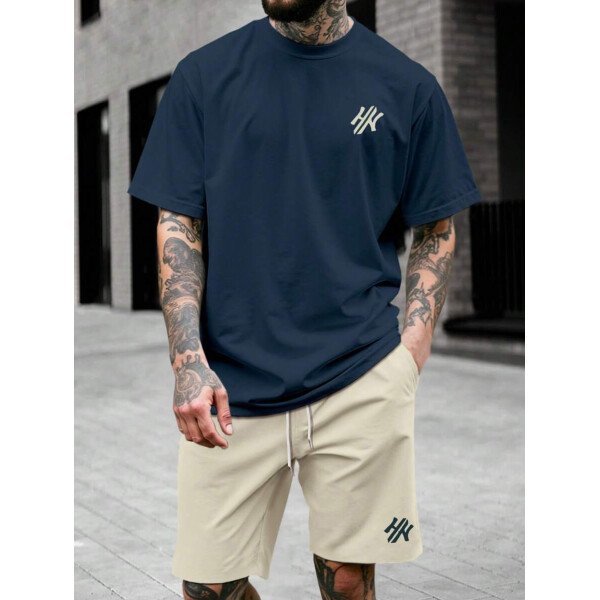 Manfinity CasualCool Conjunto de camiseta de manga corta de cuello redondo con estampado y pantalones cortos casuales de verano para hombres, conjunto de ropa de verano para hombres - Imagen 32