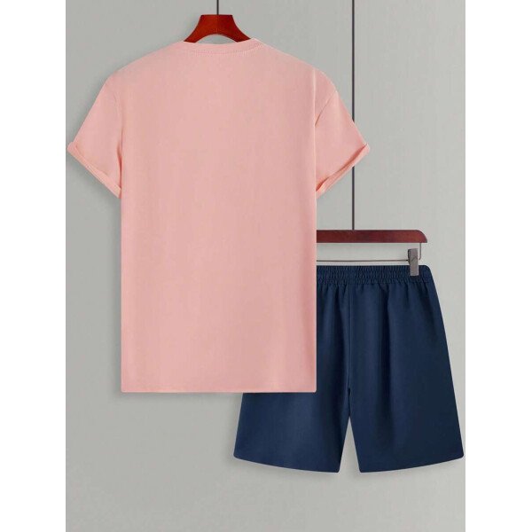 Manfinity CasualCool Conjunto de camiseta de manga corta de cuello redondo con estampado y pantalones cortos casuales de verano para hombres, conjunto de ropa de verano para hombres - Imagen 65