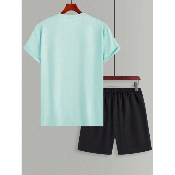 Manfinity CasualCool Conjunto de camiseta de manga corta de cuello redondo con estampado y pantalones cortos casuales de verano para hombres, conjunto de ropa de verano para hombres - Imagen 70