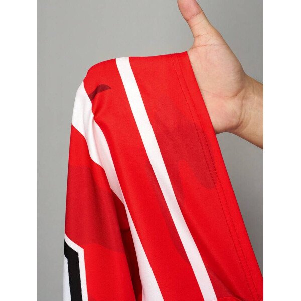 Slaydiva Conjunto de dos piezas para mujer con pantalón ancho y chaleco con estampado de logotipo y números, en color rojo camuflaje y rayas en 2023 - Image 11