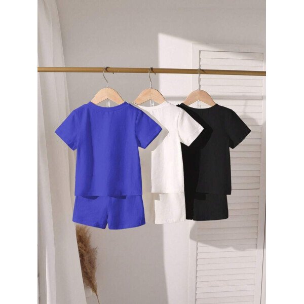 SHEIN Explorewe Conjunto casual de 6 piezas para niños pequeños: 1 camiseta de manga corta con cuello redondo y estampado de letras y 1 pantalón corto en blanco, 1 en marrón, 1 en negro - Image 19