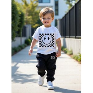 Set de 2 piezas de camiseta de manga corta y pantalones con diseño minimalista y gráfico de sonrisa para niño pequeño