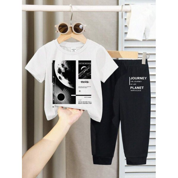 SHEIN Set de 2 piezas compuesto por camiseta de manga corta de cuello redondo y pantalones casuales y sencillos para niño, adecuado para el verano - Image 18