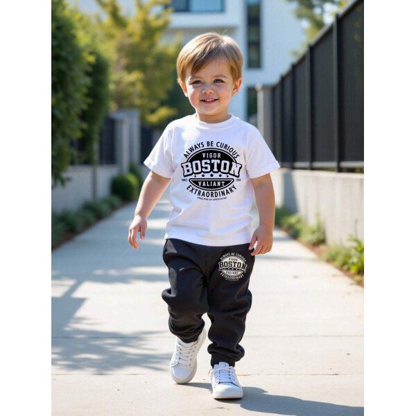 SHEIN Set de 2 piezas compuesto por camiseta de manga corta de cuello redondo y pantalones casuales y sencillos para niño, adecuado para el verano - Image 41