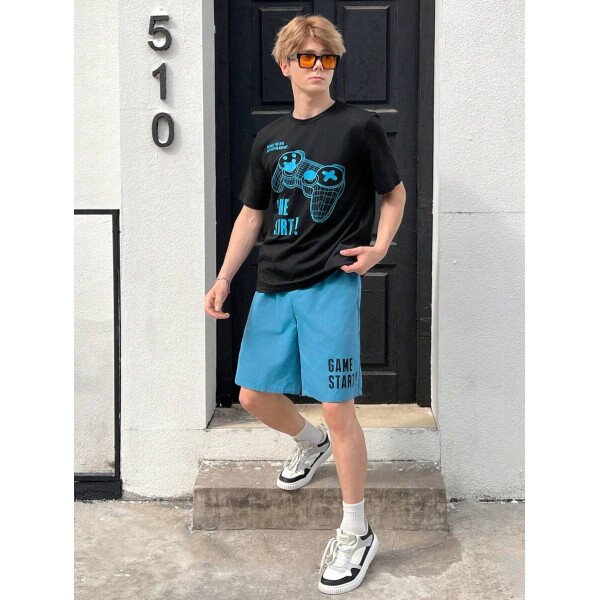 SHEIN Set de 2 piezas de camiseta con estampado gráfico de videojuegos y pantalones cortos casuales para adolescentes varones, conjunto de verano hecho de algodón - Image 23