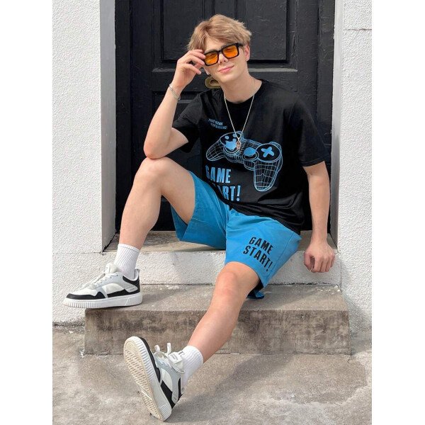 SHEIN Set de 2 piezas de camiseta con estampado gráfico de videojuegos y pantalones cortos casuales para adolescentes varones, conjunto de verano hecho de algodón - Image 25