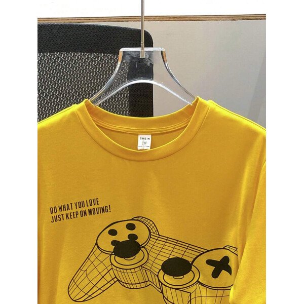 SHEIN Set de 2 piezas de camiseta con estampado gráfico de videojuegos y pantalones cortos casuales para adolescentes varones, conjunto de verano hecho de algodón - Image 33
