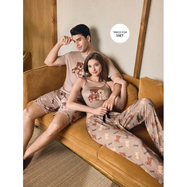 Manfinity CoupledUp Conjunto de pijama casual para hombre con estampa de oso de dibujos animados, de manga corta y pantalón corto - Image 5