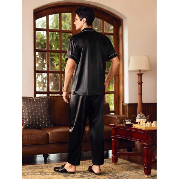 SHEIN EverLounge Pijama de satén con top y pantalones con ribete de contraste para hombre - Imagen 3