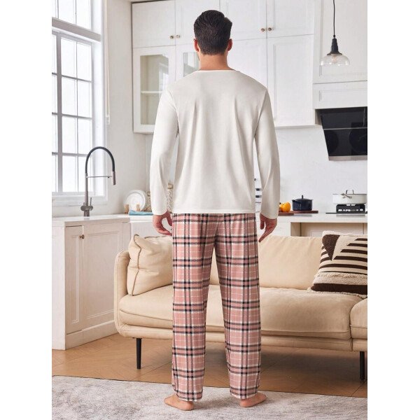 CoupledUp Conjunto de pijama de hombre con corona inglesa y pantalón de contraste de manga larga para el Día de San Valentín - Imagen 3