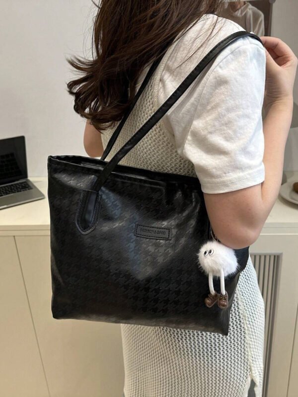 Bolso de hombro versátil y de moda con gran capacidad para mujeres, nuevo bolso de lona tipo tote, diseño preferido, perfecto para la escuela, el transporte y las compras (sin colgante) - Imagen 39
