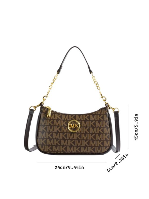 Bolso de hombro clásico, versátil y moderno de tela de PU impermeable con estampado de letra M, con cadena metálica decorativa, estilo baguette francés. Ideal para ir de compras, ir al trabajo y viajar. - Imagen 23