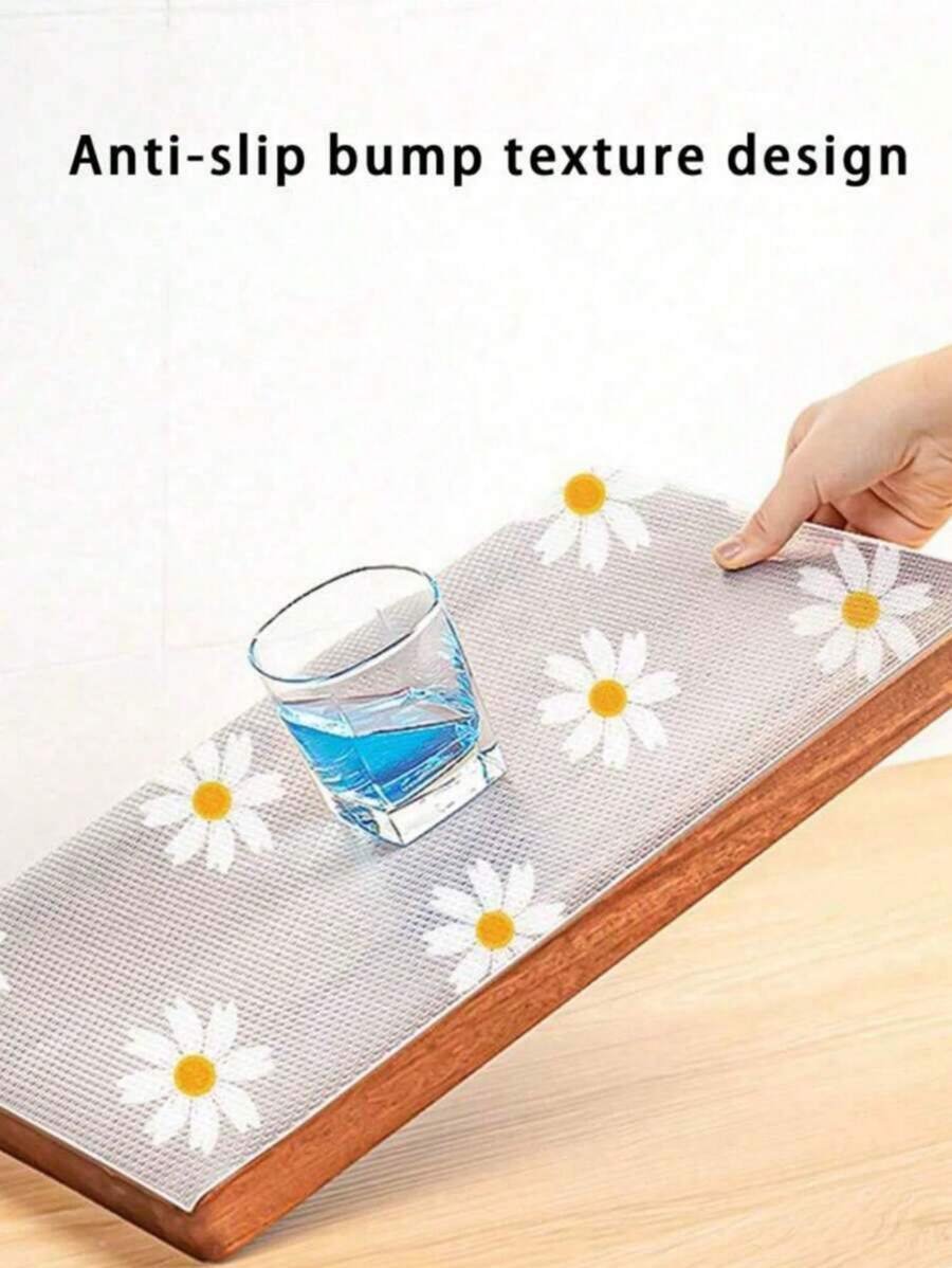 SHEIN 1 rollo de alfombrillas transparentes impermeables, revestimientos antideslizantes para gabinetes de cocina, estantes, escritorios, revestimientos para estantes de gabinetes de cocina, forros de refrigerador, revestimiento impermeable para armarios de cocina, alfombrillas de plástico para cajones, material de EVA, forros de refrigerador sin adhesivo para estantes - Imagen 6