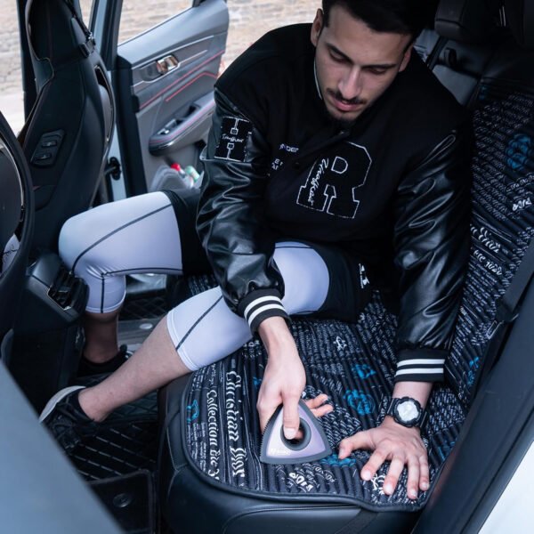 Analan Mini removedor de pelo de mascotas para suministros de detalles de automóvil, removedor de pelo de perro para interior del automóvil, removedor de pelo de perro triangular para detalles de - Imagen 2