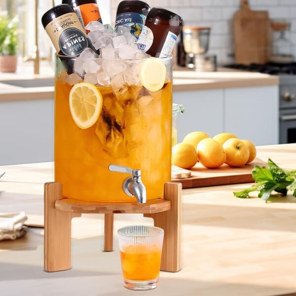 Dispensador de bebidas, dispensador de bebidas de vidrio de 2.1 galones con soporte, dispensador de agua de vidrio con espiga, dispensadores de bebidas grandes para fiestas, bares, restaurantes, 8L - Imagen 2