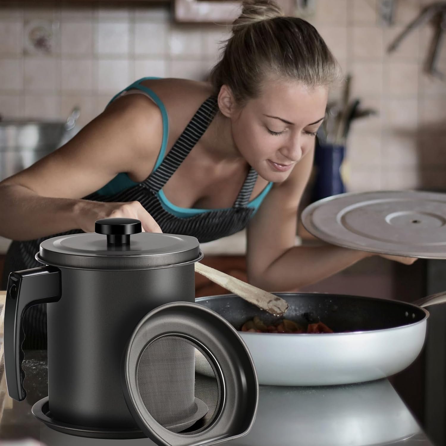 Cambom Contenedor de grasa de tocino con colador de malla fina, 1.3 l/casi 6 tazas completas, lata de aceite de cocina de hierro con bandeja extraíble para almacenamiento de grasa de cocina - Imagen 16
