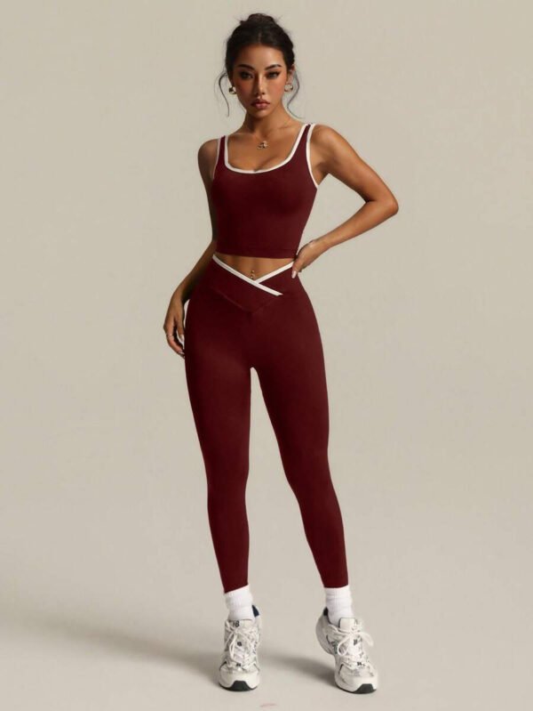 Studio Sport Conjunto de 2 piezas de top de yoga y leggings con acabado en color contrastante para mujer - Conjunto deportivo para mujer - Ropa deportiva para mujer - Ropa atlética para mujer - Ropa de ejercicio - Imagen 39