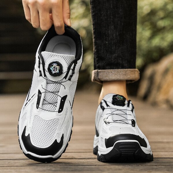 Zapatillas de deporte informales transpirables para hombre, zapatillas de verano de suela suave antideslizantes para correr al aire libre, zapatillas deportivas clásicas con cordones giratorios y ligeras - Imagen 5