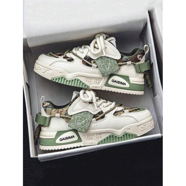 Nuevos zapatos casuales de verano transpirables vulcanizados para hombres, tenis con suela gruesa antideslizante de patrón de graffiti aleatorio de moda - Imagen 8