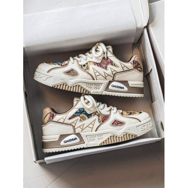 Nuevos zapatos casuales de verano transpirables vulcanizados para hombres, tenis con suela gruesa antideslizante de patrón de graffiti aleatorio de moda - Imagen 42