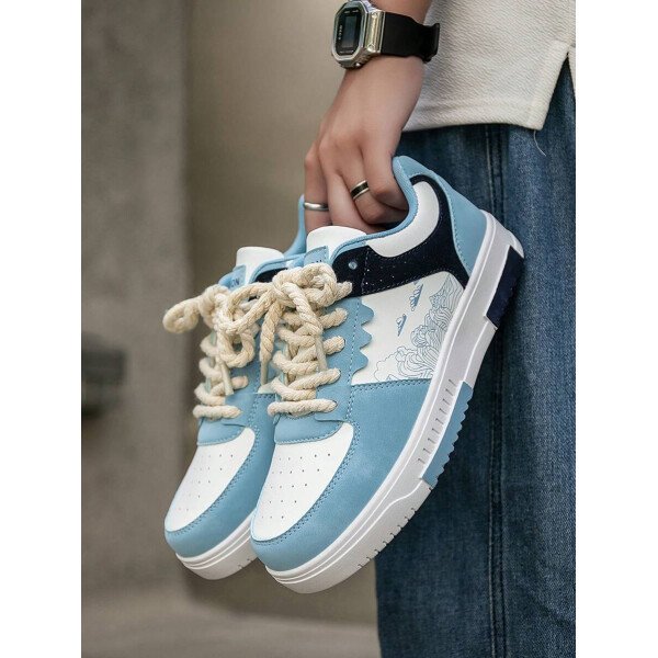 (Talla pequeña) Zapatillas casuales con cordones y estampado de graffiti aleatorio de estilo moderno para hombres, zapatos deportivos versátiles de retazos para exteriores, zapatos para parejas - Imagen 7