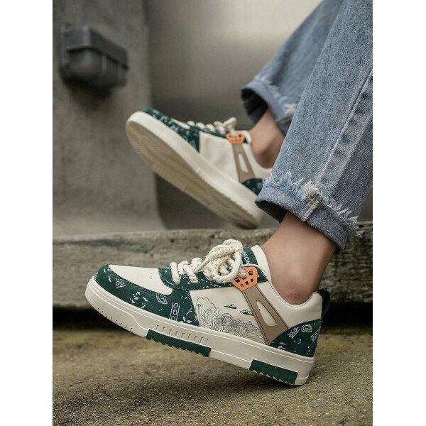 (Talla pequeña) Zapatillas casuales con cordones y estampado de graffiti aleatorio de estilo moderno para hombres, zapatos deportivos versátiles de retazos para exteriores, zapatos para parejas - Imagen 22
