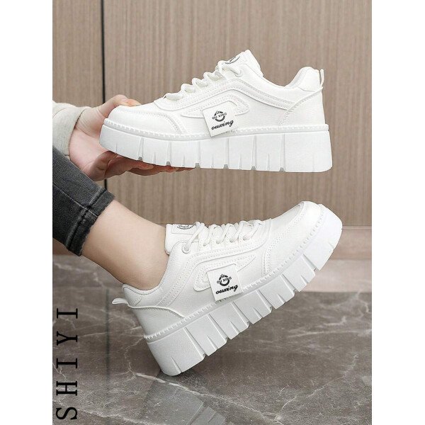 Zapatos casuales de mujer nuevos para el Spring Break, zapatos de mujer con suela gruesa, zapatos blancos, zapatos deportivos cómodos, aumentan la altura en 5 cm, zapatos para fiestas, adecuados para el estilo deportivo de mujeres de baja estatura - Imagen 9