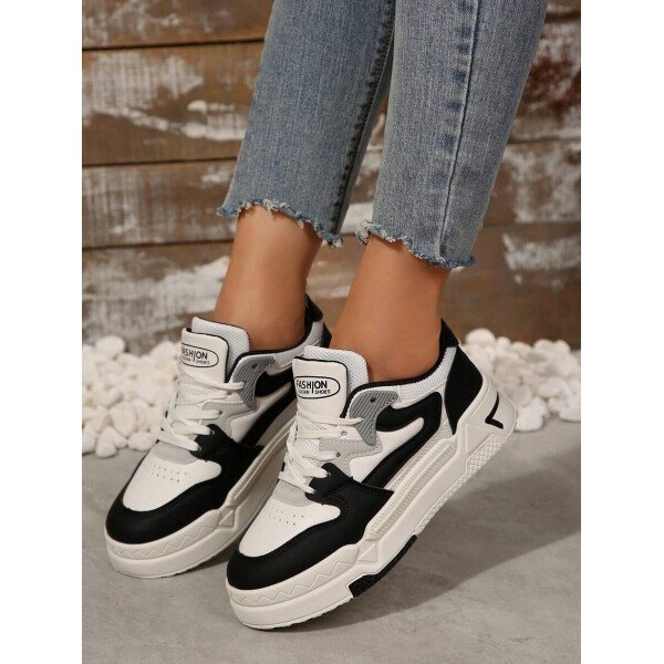 Nuevos zapatos de skate para estudiantes mujer primavera 2025 en blanco y negro, zapatillas de moda versátiles y respirables, zapatos casuales estilo Ins - Imagen 4