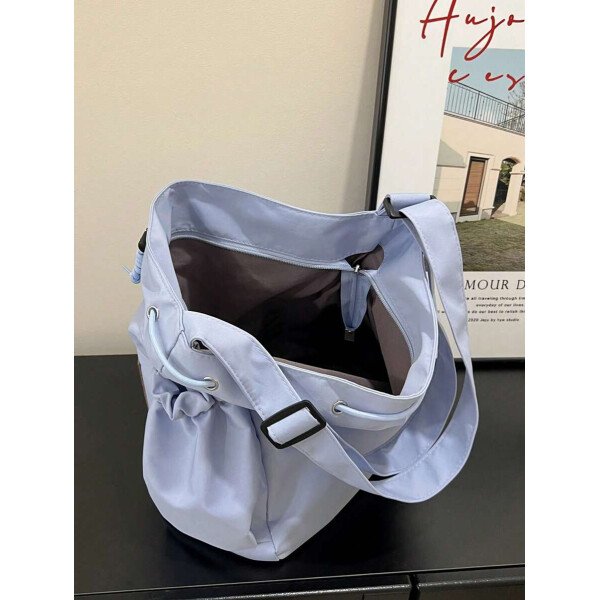 Bolsa de lona grande con decoración de estrella de 5 puntas sólida de nailon de nueva llegada para primavera/verano. Bolso de hombro y bandolera para mujeres, estudiantes y universitarias. Bolsa escolar, bolso escolar, bolsa de libros, impermeable, ligera, plegable, clásica y casual, adecuada para adolescentes, mujeres y estudiantes universitarias, perfecta para volver al colegio, primer día de clases, conciertos - Imagen 48