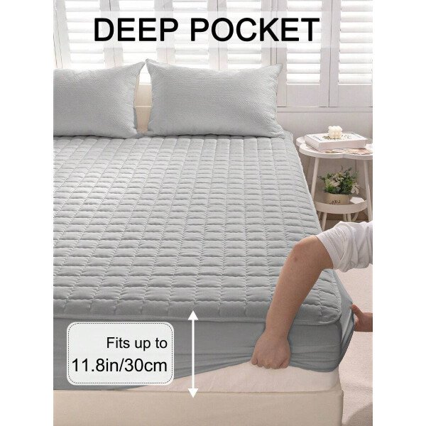 Sábana bajera impermeable, funda de colchón hipoalergénica, suave y cómoda para dormitorio, para todas las estaciones, sábana bajera ajustable de 30 cm de profundidad, transpirable, acolchada, con diseño de celosía cuadrada, para todas las tallas Queen, King y Twin, funda protectora de colchón de color liso, antipolvo, cómoda y lavable a máquina. - Imagen 5