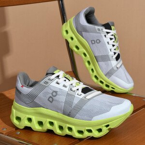 Zapatillas de running para hombre, de malla, transpirables, antideslizantes, de lujo, para correr, para exteriores, con amortiguación todoterreno.