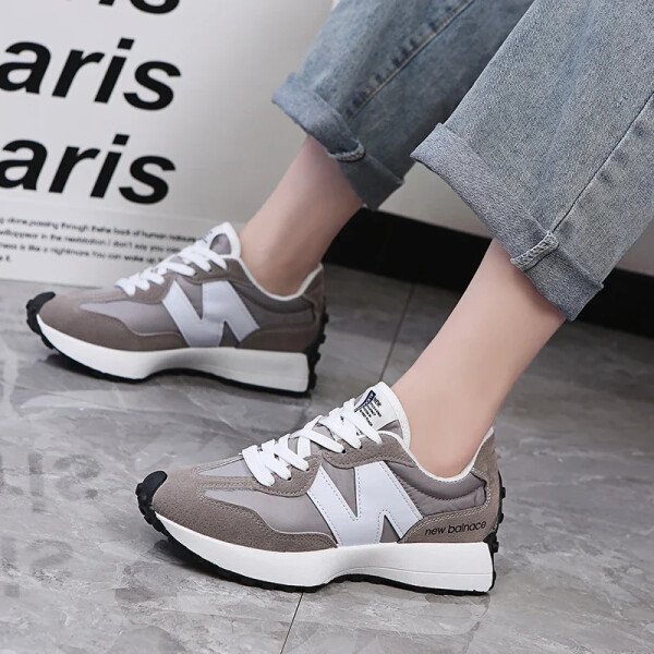 Nuevo estilo de zapatos Zugu para mujer, zapatillas de suela gruesa populares para papá, zapatillas cómodas y transpirables para la temporada de verano 2025. - Imagen 5