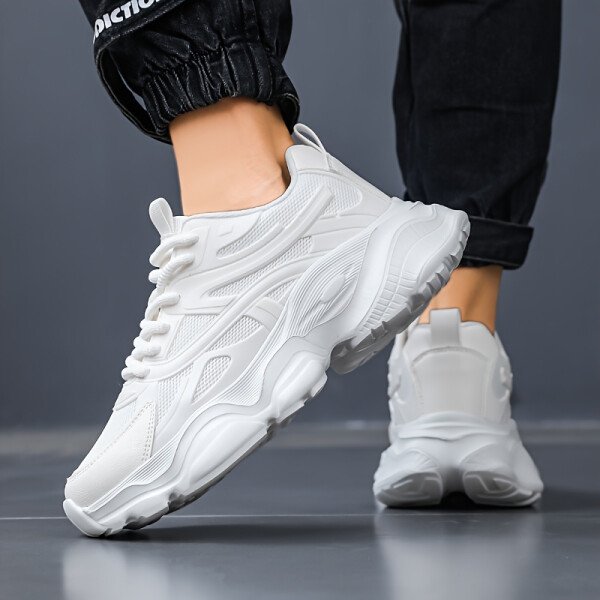 Zapatillas de Hombre Beige con Plataforma Gruesa para Aumentar la Estatura - Zapatos Mid-Top Adelgazantes, Confort Arqueado y Amortiguación Ideal para Correr, Gimnasio o Uso Casual: Diseño Redondo en Punta (Beje/Blanco), Cierre tipo Cordones, Versátiles Todo el Tiempo del Día (Ligeros & Duraderos) – Perfectas tanto Para Eventos Formales como Diarios. Parte Superior Transpirable e Interior Acogedor que Brinda Comodidad Durante todo El día, Zapatillas Altas para Hombres, - Imagen 12