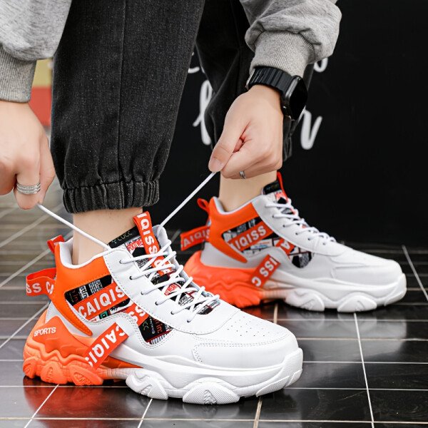 Zapatillas Altas para Hombre - Diseño Geométrico Blanco y Naranja con Acolchado Cómodo, Suela de PVC, Calzado Casual para Gimnasio, Senderismo y Uso Diario, Forro Transpirable y Soporte Arqueado - Estilo Urbano/Outdoor - Imagen 7