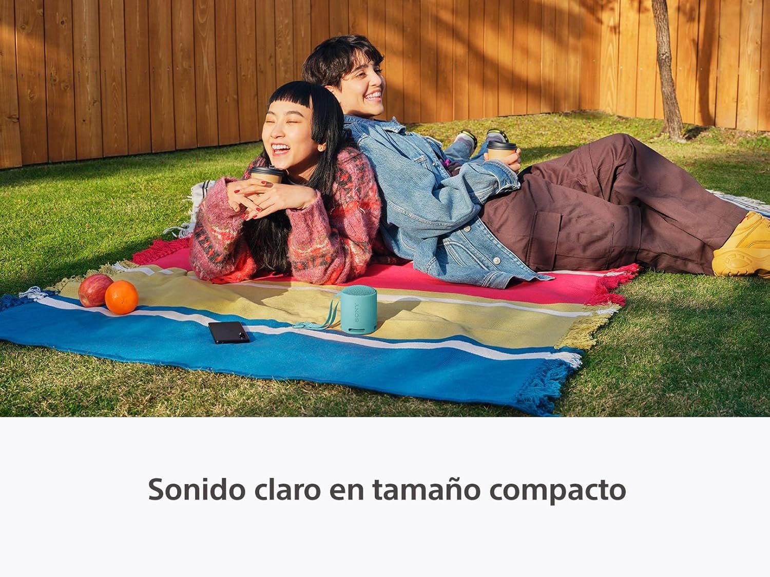 Sony SRS-XB100 Altavoz de viaje inalámbrico Bluetooth portátil, ligero, supercompacto, duradero, IP67, impermeable y a prueba de polvo, batería de 16 horas, correa versátil y llamadas manos libres, - Imagen 14