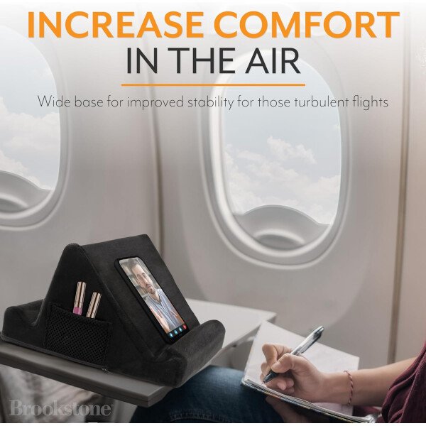 Brookstone - Soporte para tablet de escritorio de espuma viscoelástica, para teléfonos, iPads, lectores de libros electrónicos, 2 ángulos de visión, 2 bolsillos laterales para accesorios, cojín para - Imagen 3