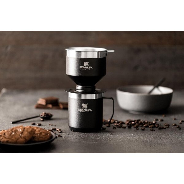 Stanley Perfect Brew - Juego de taza de campamento de 12 onzas con tapa incluida, cafetera de goteo con filtro reutilizable, acero inoxidable aislado sin BPA, color crema brillante - Imagen 26