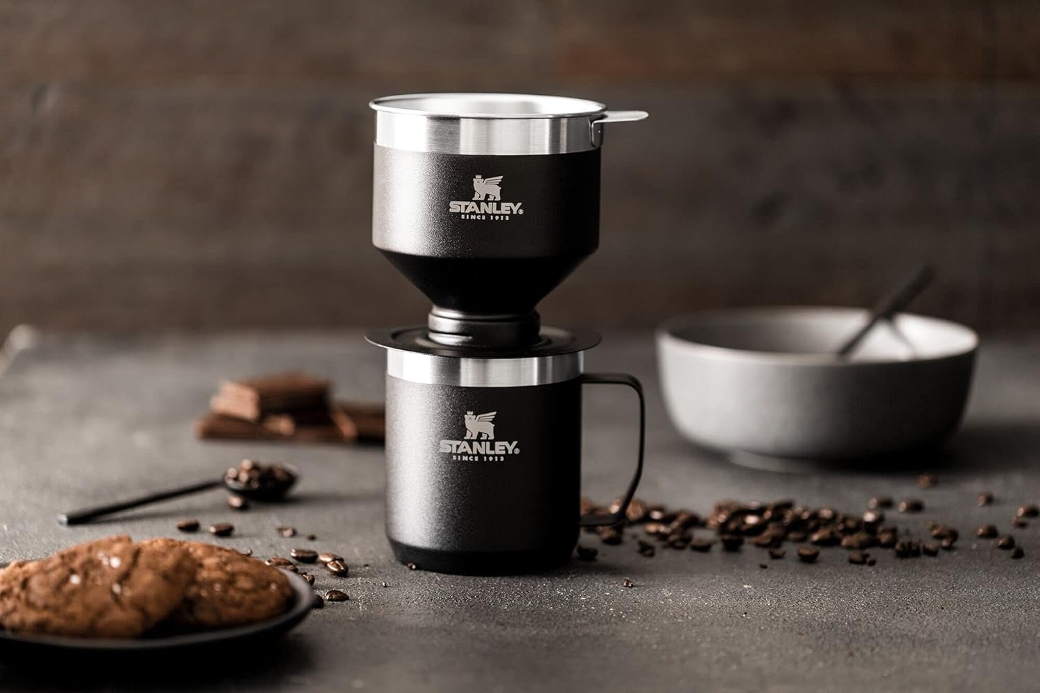 Stanley Perfect Brew - Juego de taza de campamento de 12 onzas con tapa incluida, cafetera de goteo con filtro reutilizable, acero inoxidable aislado sin BPA, color crema brillante - Imagen 26