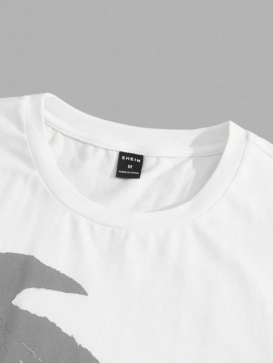 Manfinity NXTstreet 2 piezas Conjunto casual de camiseta de manga corta con cuello redondo y estampado de águila, y pantalones largos con cordón en la cintura y estampado de letras para hombre, atuendo cómodo - Imagen 46